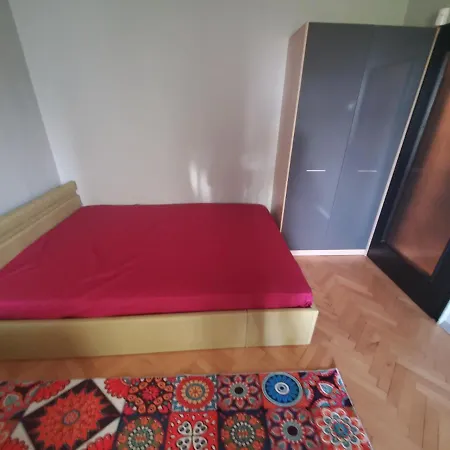 романтично място ани *