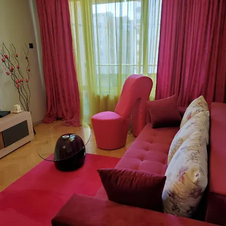 романтично място ани Apartman *